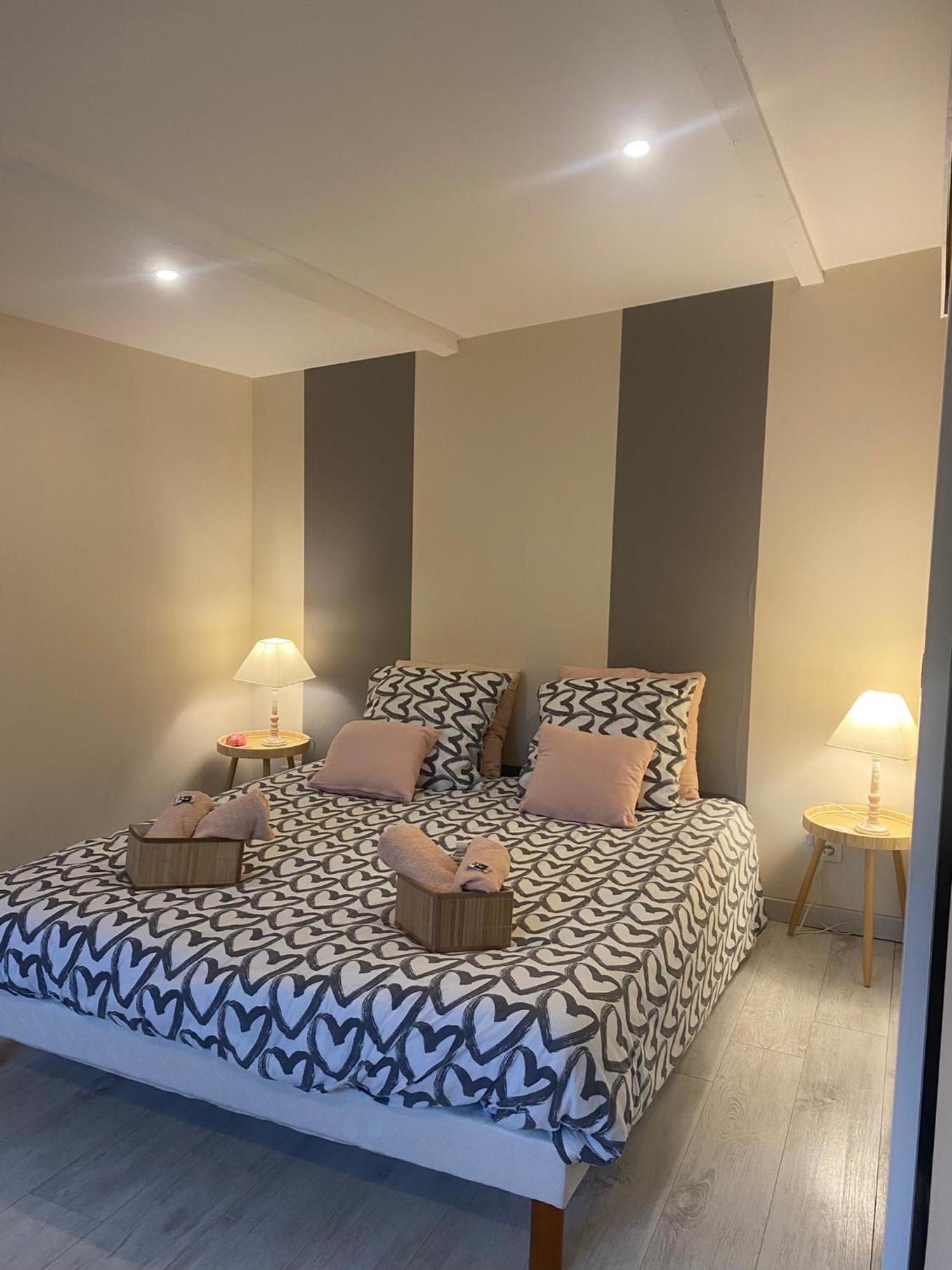 Severine Chambres D'Hotes Floing Exteriör bild